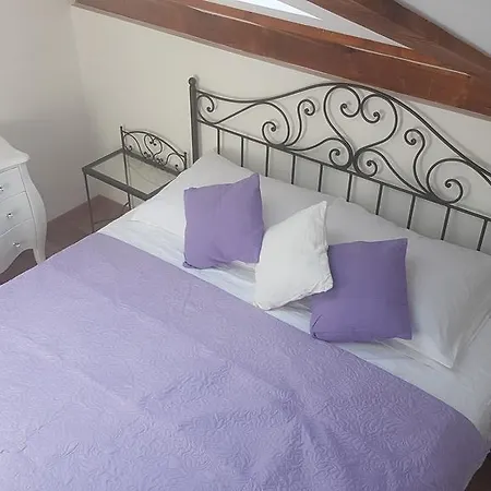 Apartament Azaleja *