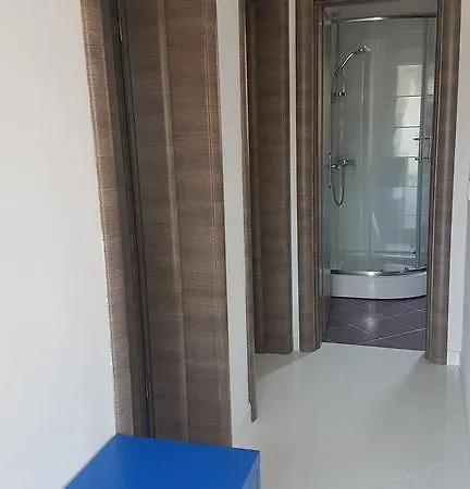 Azaleja Apartament *