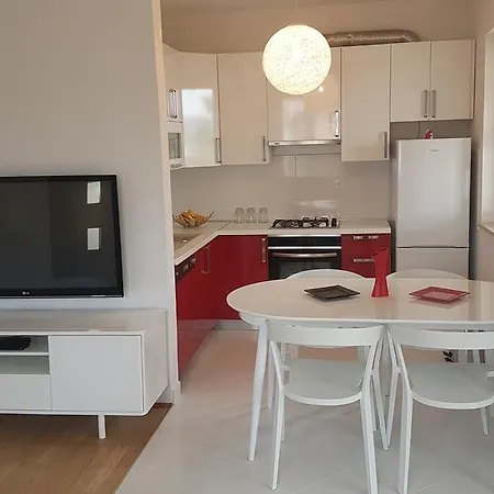 Azaleja Apartament Sali
